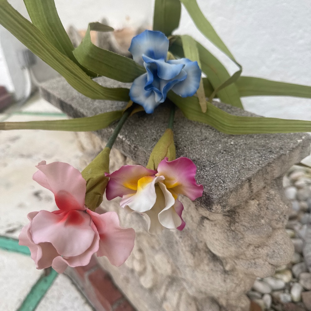 Handmade porcelain flowers